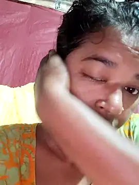 Snapshot of Gulapi_N chatting on May 21, 7:22 pm Gulapi N online show from May 21, 7:22 pm