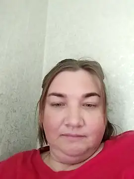 Snapshot of MiyaOlliver chatting on May 1, 12:10 pm MiyaOlliver online show from May 1, 12:10 pm