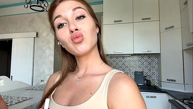NamiRedhead online show from May 20, 12:02 pm