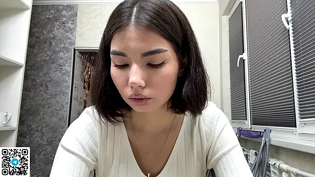 MarylnMonnier online show from May 31, 7:14 pm