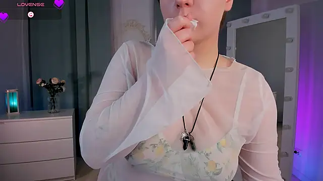 MelittaStorrie online show from April 29, 6:28 am