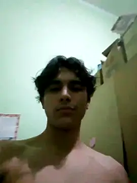 Snapshot of Sempai_Moon chatting on June 10, 2:24 am Sempai Moon online show from June 10, 2:24 am