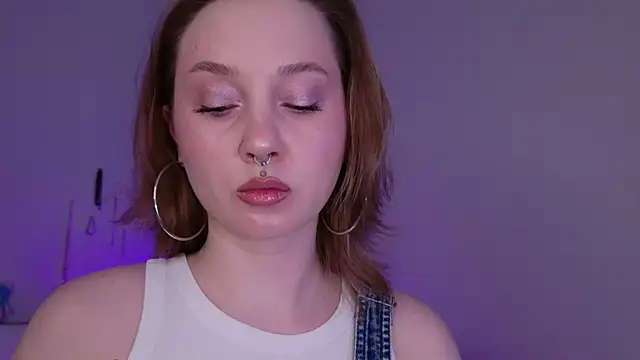 ooopsitscandy online show from May 4, 3:37 pm