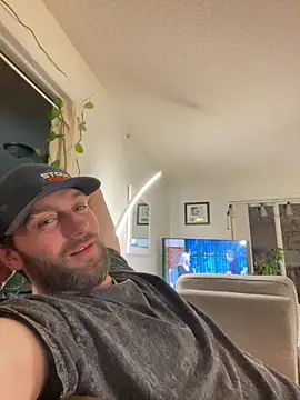 unfortunatelyunreal online show from May 20, 7:05 am