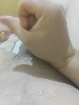 TootedFreezing online show from July 8, 8:42 pm