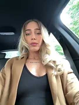 ZenyShy online show from June 12, 1:42 pm