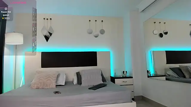 Sky Loren online show from July 3, 3:57 am