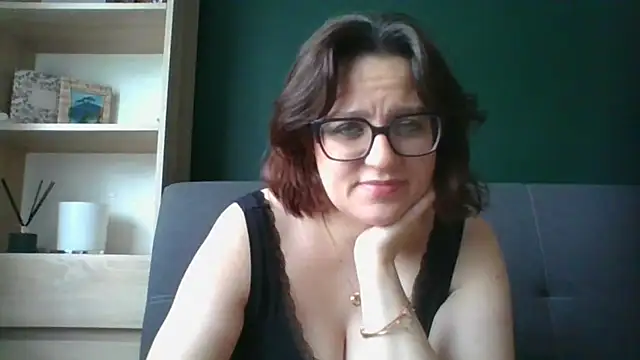 sensual paris online show from July 8, 5:30 am