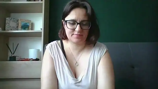 sensual paris online show from July 13, 5:29 am
