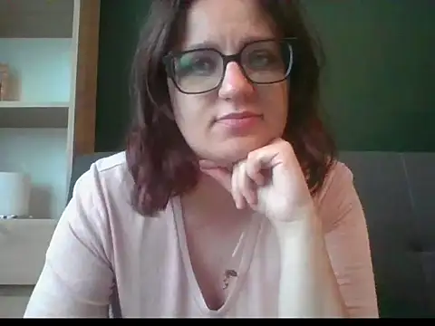 sensual paris online show from May 21, 5:27 am