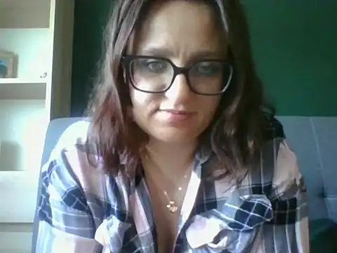 sensual paris online show from June 9, 5:30 am