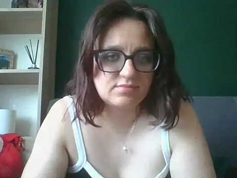 sensual paris online show from May 27, 5:26 am