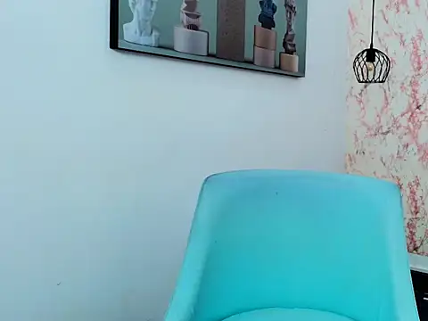 Snapshot of Valeria_Voss chatting on May 4, 10:23 pm Valeria Voss online show from May 4, 10:23 pm