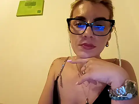 Goddess-Anne online show from June 9, 8:54 pm
