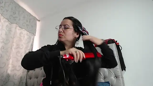 HelenNovoa online show from July 7, 8:56 pm