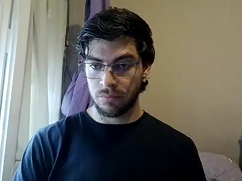 Snapshot of GringoDelicius chatting on August 4, 1:26 pm GringoDelicius online show from August 4, 1:26 pm