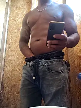 Snapshot of 28Conejo31 chatting on May 4, 3:48 pm 28Conejo31 online show from May 4, 3:48 pm