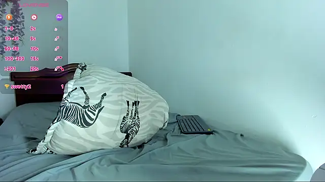 liammendoza98 online show from July 5, 4:19 am