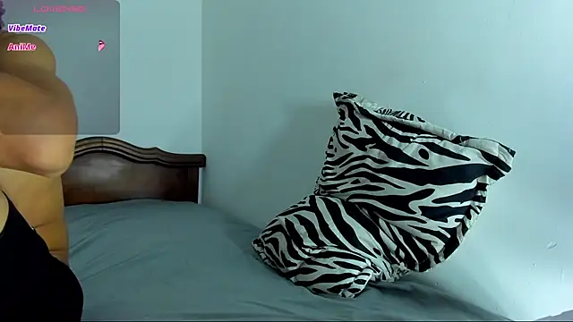 liammendoza98 online show from July 15, 3:57 am