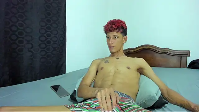 liammendoza98 online show from June 17, 3:39 am