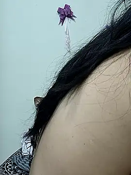 silkyhairs online show from May 24, 9:04 pm