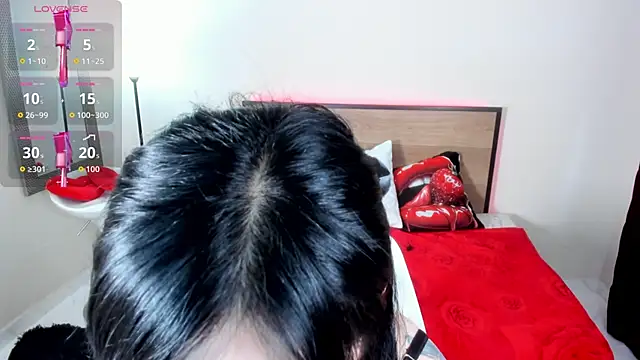 Kata lina  online show from May 9, 8:45 pm