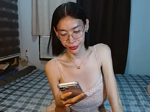 Snapshot of 1perfectmodel chatting on June 19, 6:03 pm 1perfectmodel online show from June 19, 6:03 pm