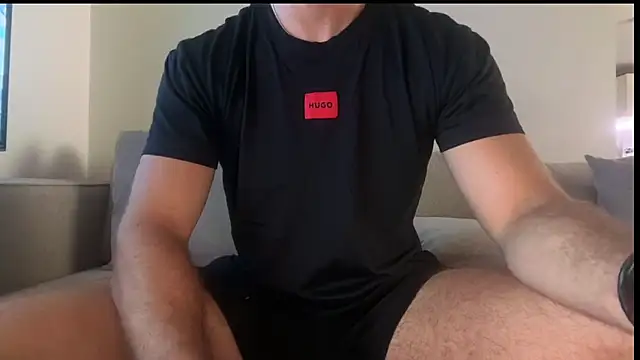 Snapshot of gymshrk chatting on July 18, 6:11 am gymshrk online show from July 18, 6:11 am