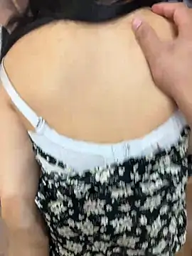 yunyun0006 online show from July 7, 7:23 am