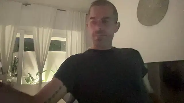 Riccardo86xx online show from May 24, 6:52 pm