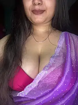 Naughty pooja44 online show from May 31, 7:25 pm
