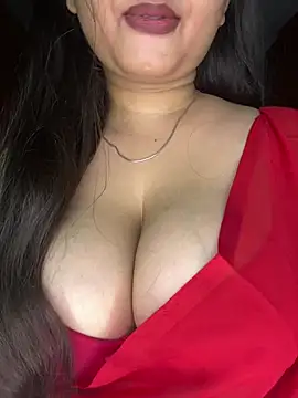 Naughty pooja44 online show from May 27, 7:54 pm