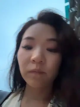 xiaochengzi505 online show from June 27, 12:22 pm