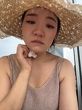 xiaochengzi505 online show from July 9, 12:55 am