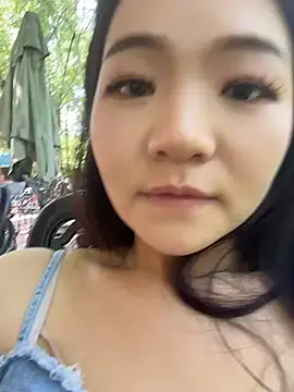 xiaochengzi505 online show from July 19, 5:49 am