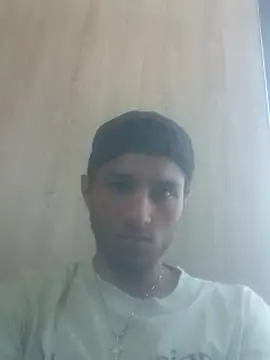 Snapshot of hotrichardo2 chatting on June 4, 10:31 am hotrichardo2 online show from June 4, 10:31 am