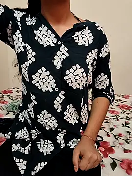 ananya rawat online show from May 18, 6:51 am