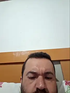 Snapshot of comeraba chatting on May 17, 5:18 am comeraba online show from May 17, 5:18 am