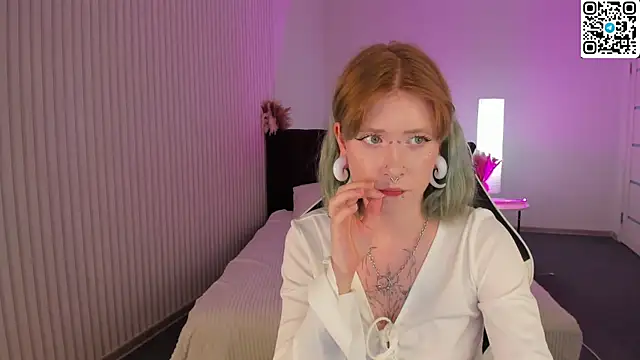 Elira Vane online show from June 16, 10:59 am