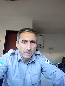 Alejandro83bsf online show from May 9, 7:50 pm