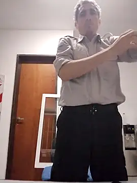 Alejandro83bsf online show from August 4, 12:37 am