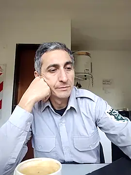 Alejandro83bsf online show from May 8, 8:12 pm