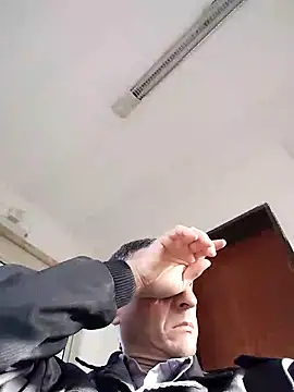 Alejandro83bsf online show from June 12, 1:53 pm