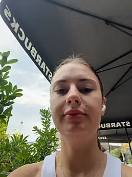 MayaSpringX online show from July 16, 7:38 am