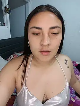 -brendda- online show from June 17, 1:27 am