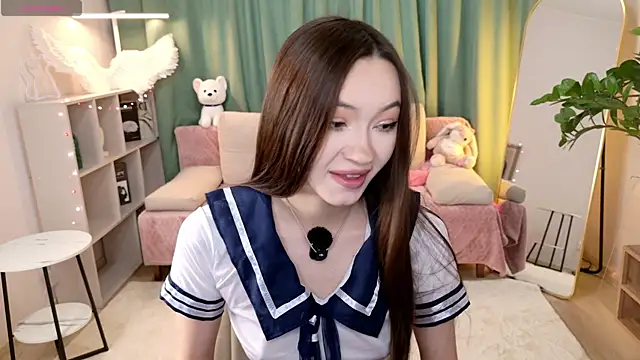 Miiya Aria  online show from May 26, 1:15 am