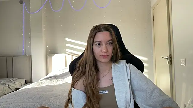 PrincesSsLilu online show from May 17, 4:45 am