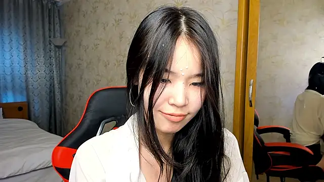 Akiba cute online show from May 19, 12:23 pm