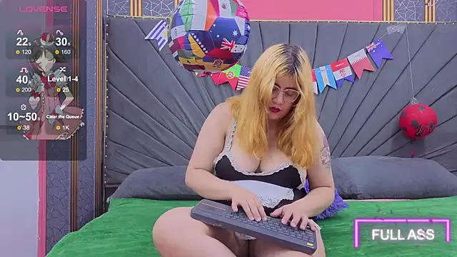 valeria-niuk online show from July 9, 8:08 pm