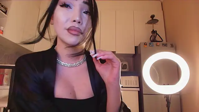 asianerd online show from June 7, 4:01 pm